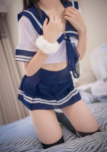 一交一性一色一伦一区二_迅雷在线观看