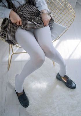 女自慰喷水免费观看www久久_DVD视频大全