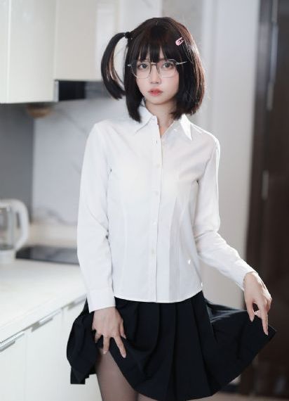免费国产动漫美女被靠的视频_国产剧高清完整版播放