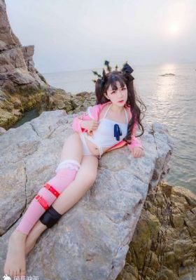ass亚洲小美女粉嫩pⅰcs_DVD完整在线观看