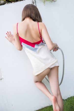 日本女教师一区二区三区_在线播放高清